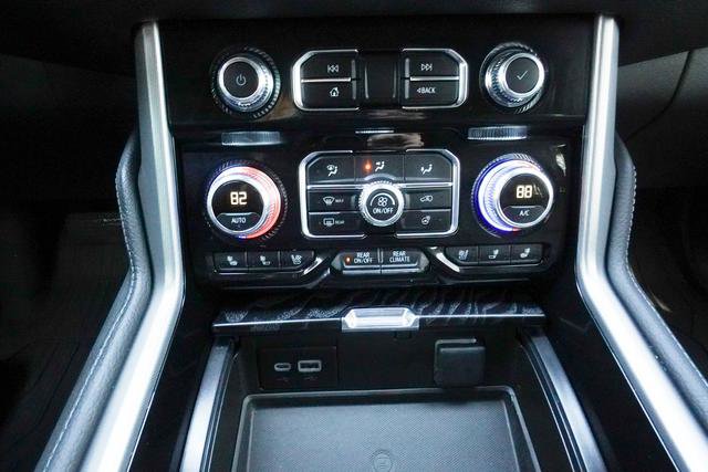 Used 2024 GMC Yukon Denali w/ Advanced Technology Package image 19