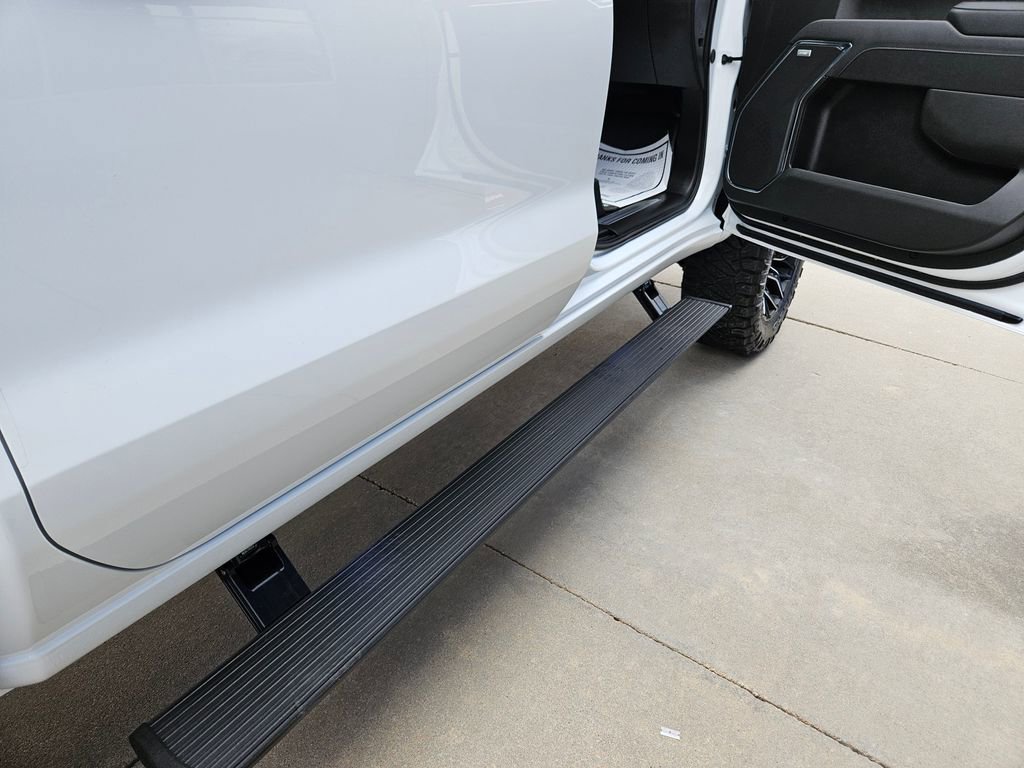 New 2025 Chevrolet Silverado 1500 LT Trail Boss w/ LT Trail Boss Premium Package AWD/4WD image 6