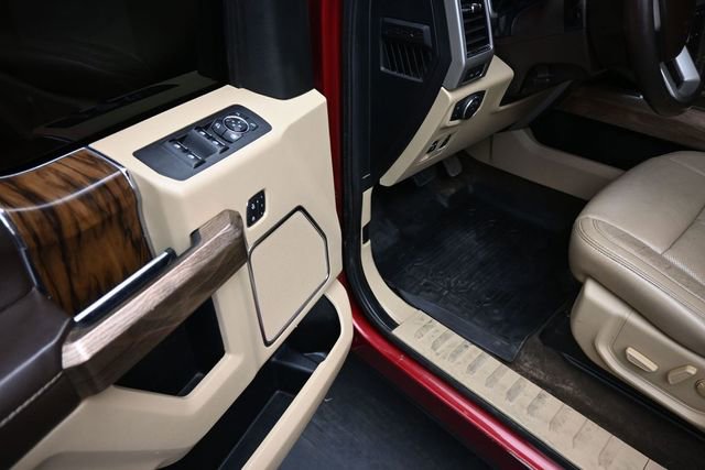 Used 2019 Ford F150 Lariat AWD/4WD image 12