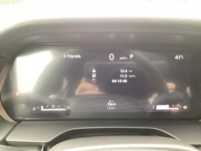 New 2025 Jeep Grand Cherokee Laredo X w/ Luxury Tech Group I image 17