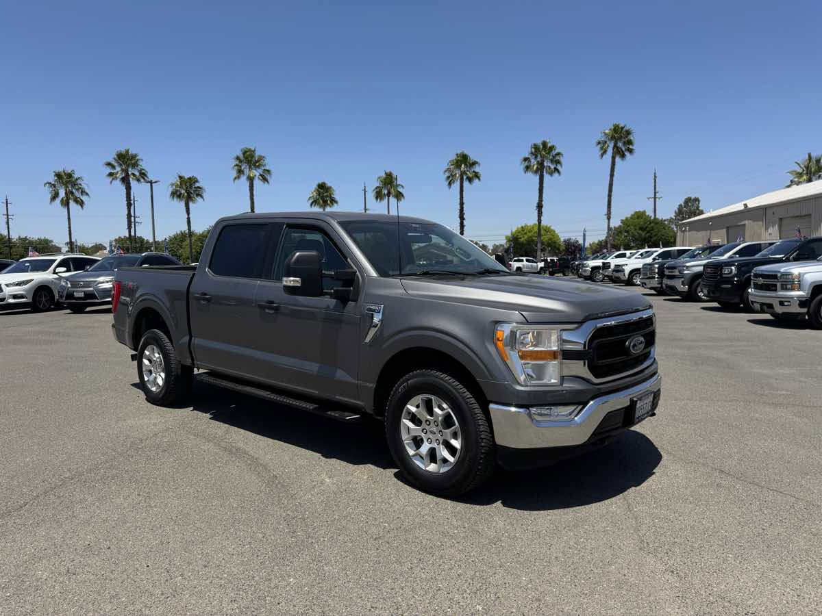 Used 2021 Ford F150 XLT w/ Equipment Group 301A Mid image 17