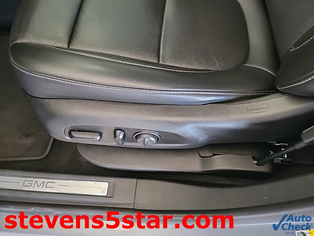 Used 2021 GMC Acadia SLT w/ LPO, Floor Liner Package image 13