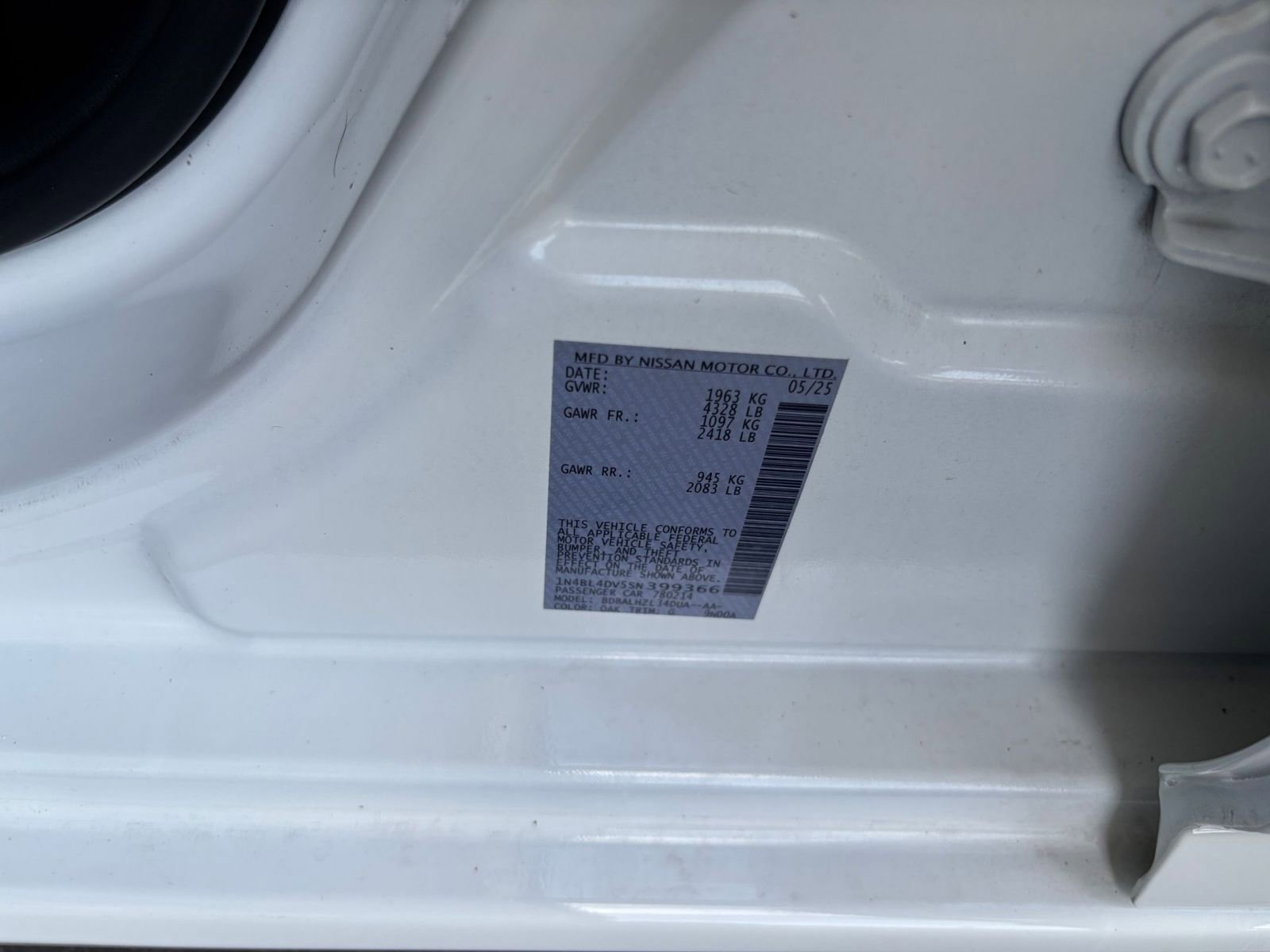 Used 2025 Nissan Altima 2.5 SV FWD image 30