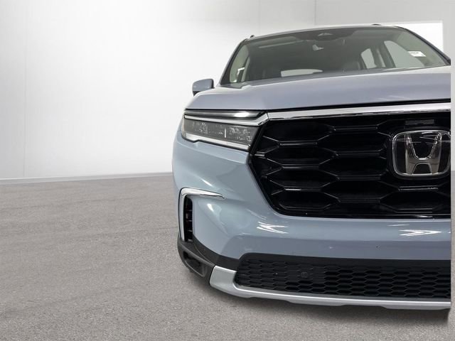 Certified 2023 Honda Pilot Touring image 31