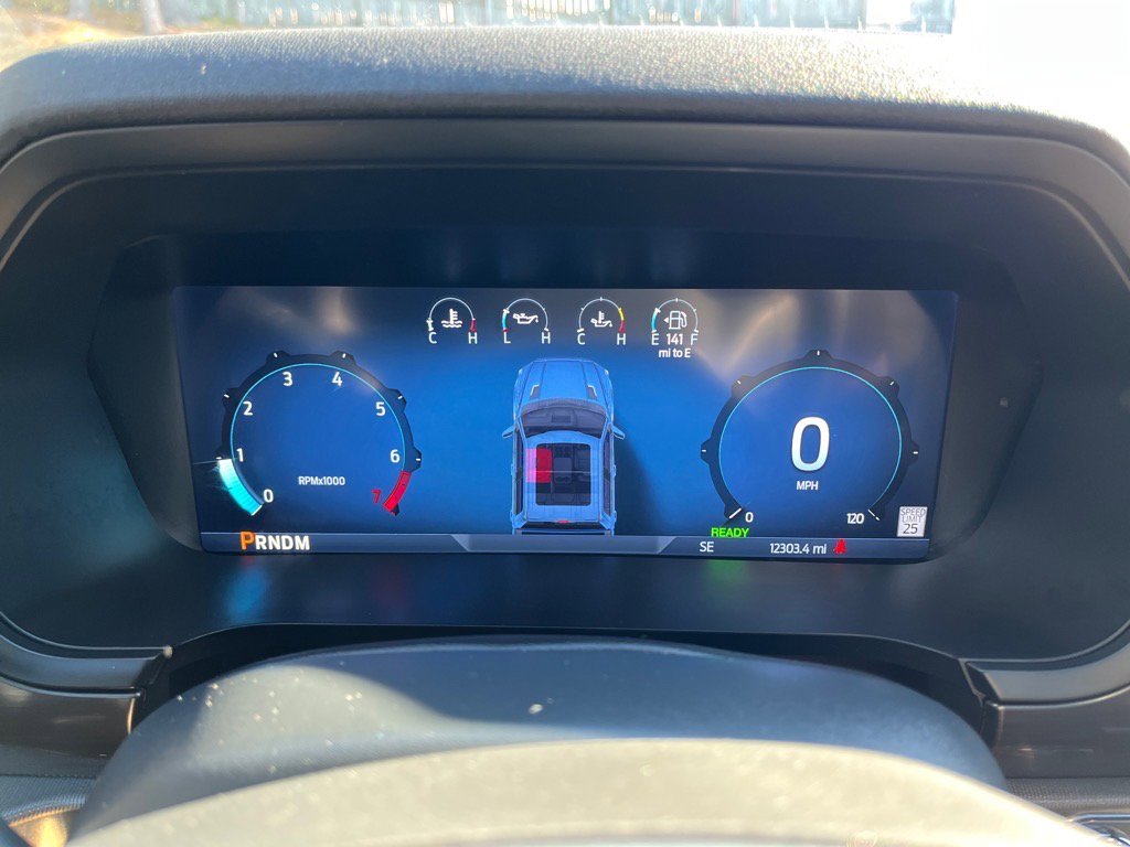 Used 2025 Ford F150 Lariat w/ Equipment Group 501A Mid image 17