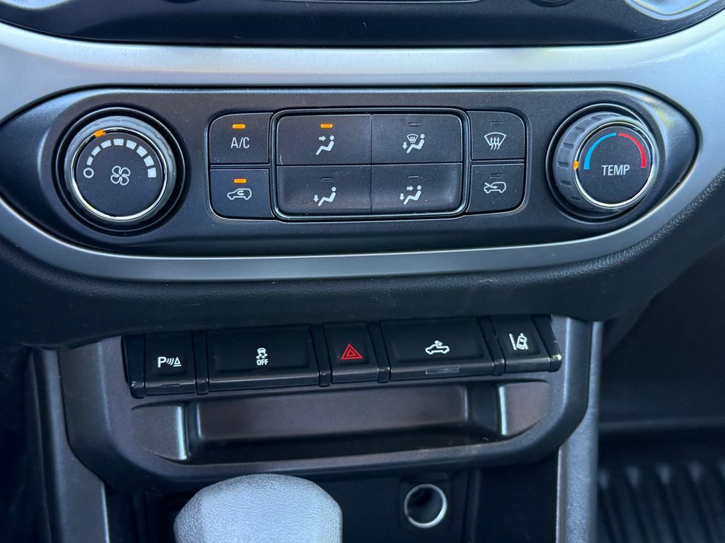 Used 2022 Chevrolet Colorado LT w/ Fleet Safety Package RWD image 23