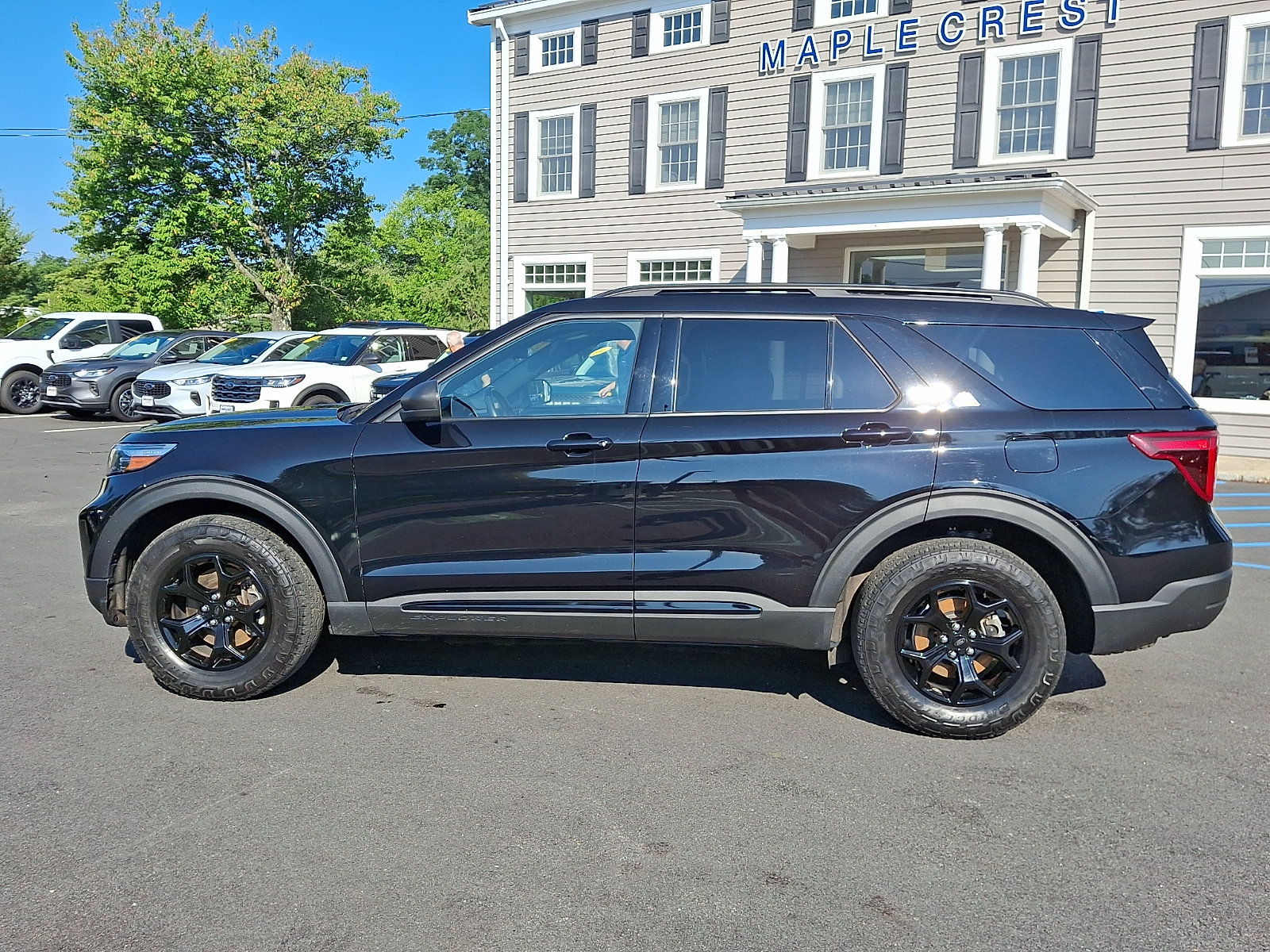 Used 2022 Ford Explorer Timberline AWD/4WD image 8