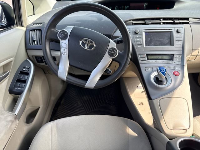 Used 2014 Toyota Prius Two image 19