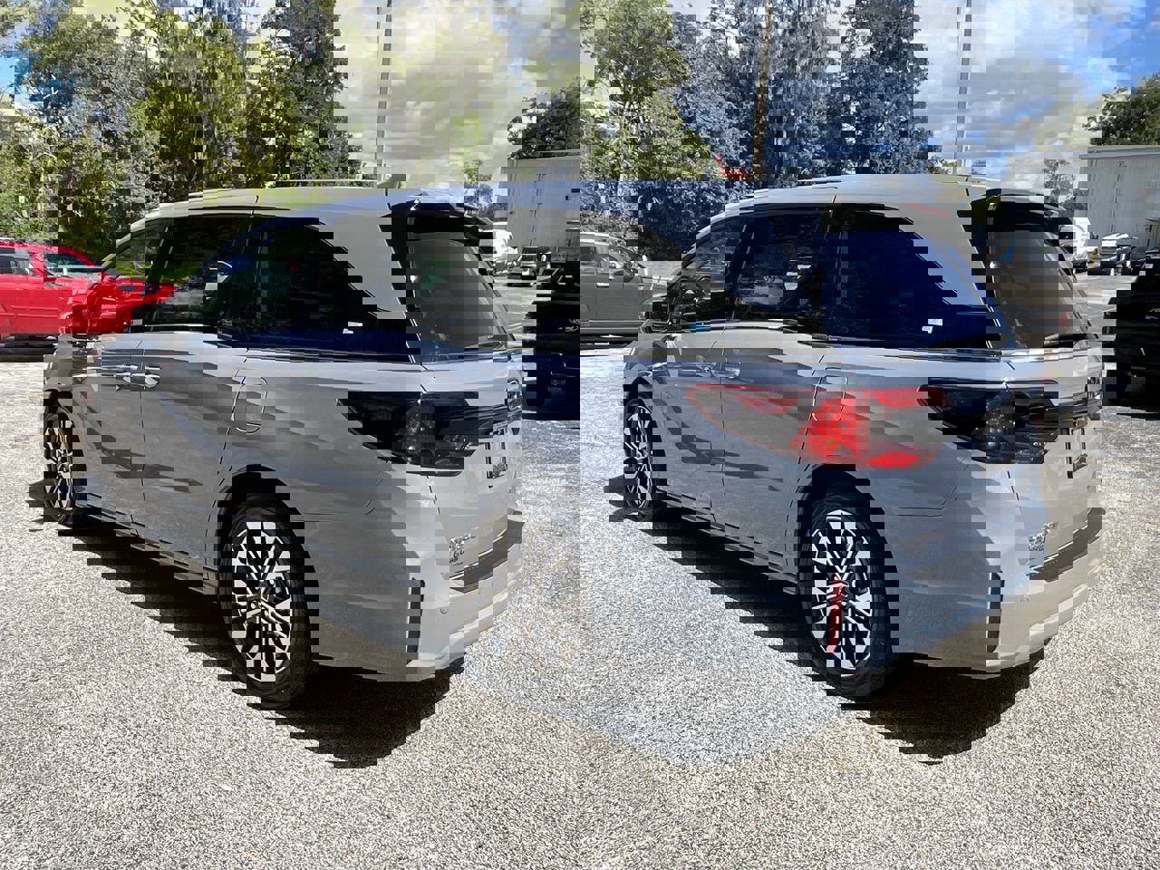 New 2026 Honda Odyssey Elite image 4