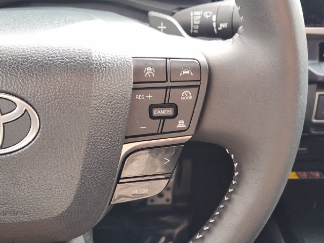 Used 2026 Toyota Camry SE w/ Convenience Package FWD image 28