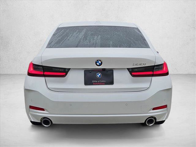 Used 2026 BMW 330i Sedan w/ Premium Package image 8