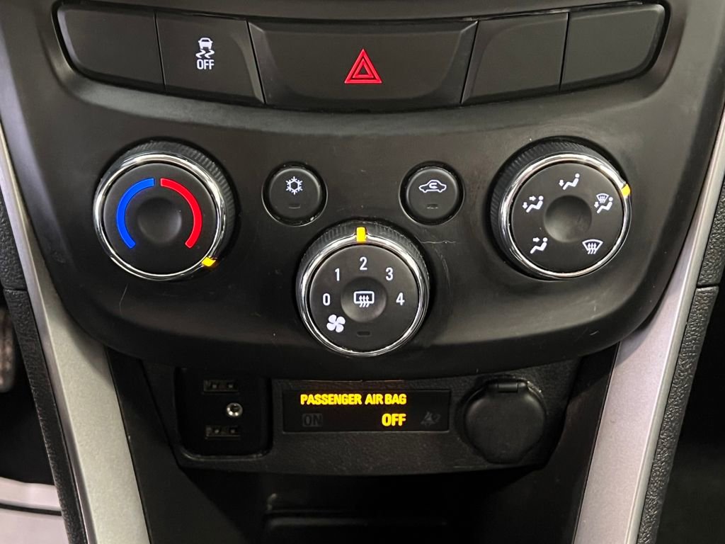 Used 2018 Chevrolet Trax LS image 23