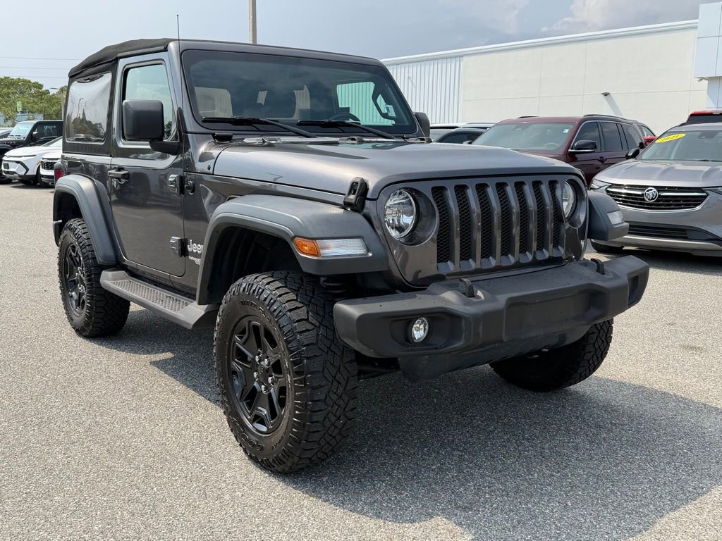 Used 2019 Jeep Wrangler Sport image 9