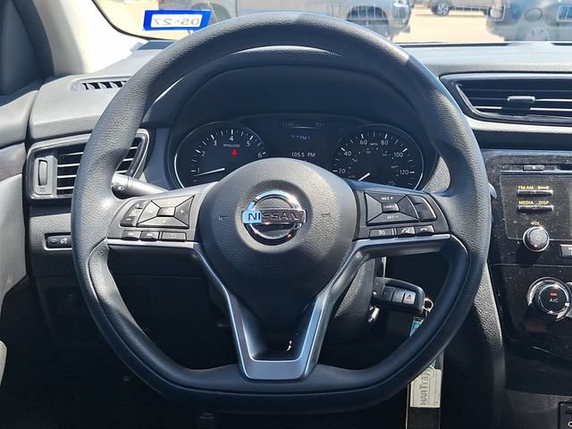 Used 2017 Nissan Rogue Sport S w/ S Appearance Package AWD/4WD image 12