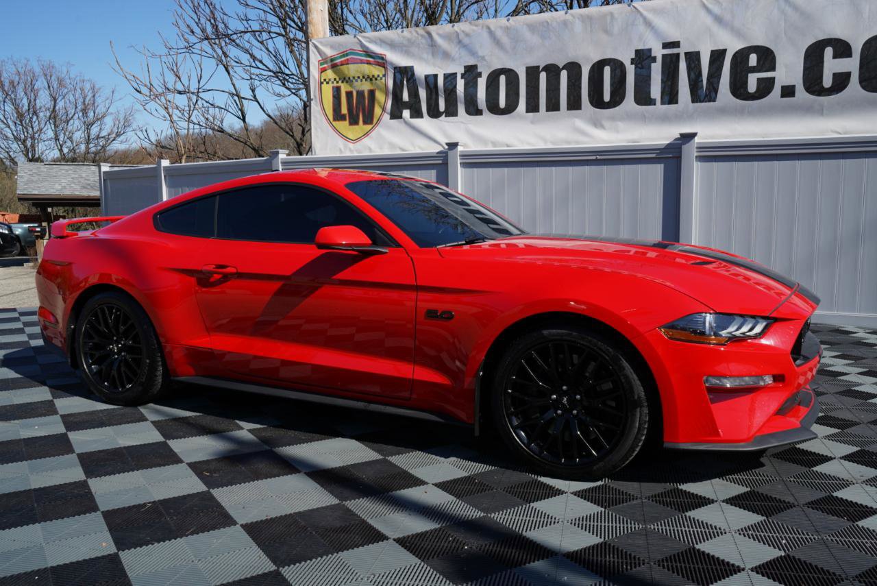 Used 2021 Ford Mustang GT Premium w/ GT Performance Package image 2