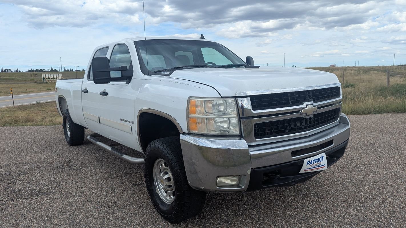 Used 2007 Chevrolet Silverado 2500 LT w/ 1LT Convenience Package image 7