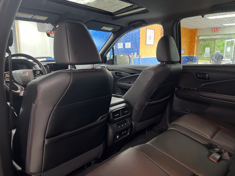 Used 2024 Honda Passport Black Edition image 17