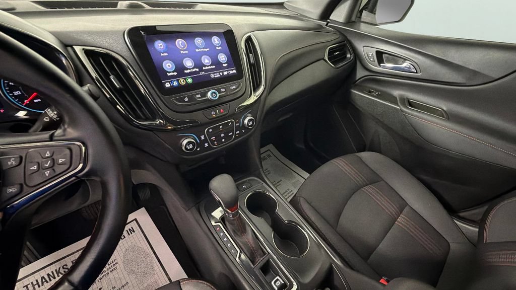 Certified 2024 Chevrolet Equinox RS FWD image 19