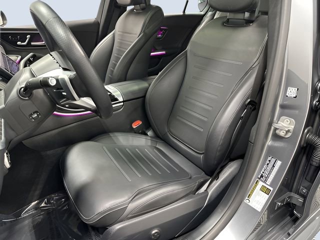 Used 2025 Mercedes-Benz C 300 4MATIC Sedan image 29