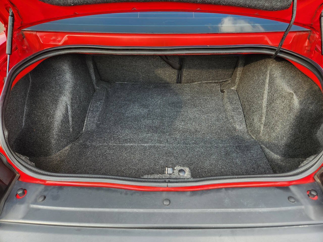 Used 2019 Dodge Challenger SXT AWD/4WD image 25