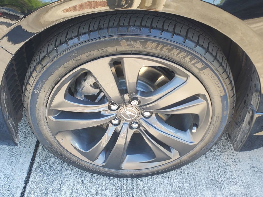 Certified 2023 Acura TLX SH-AWD w/ A-SPEC Pkg image 4