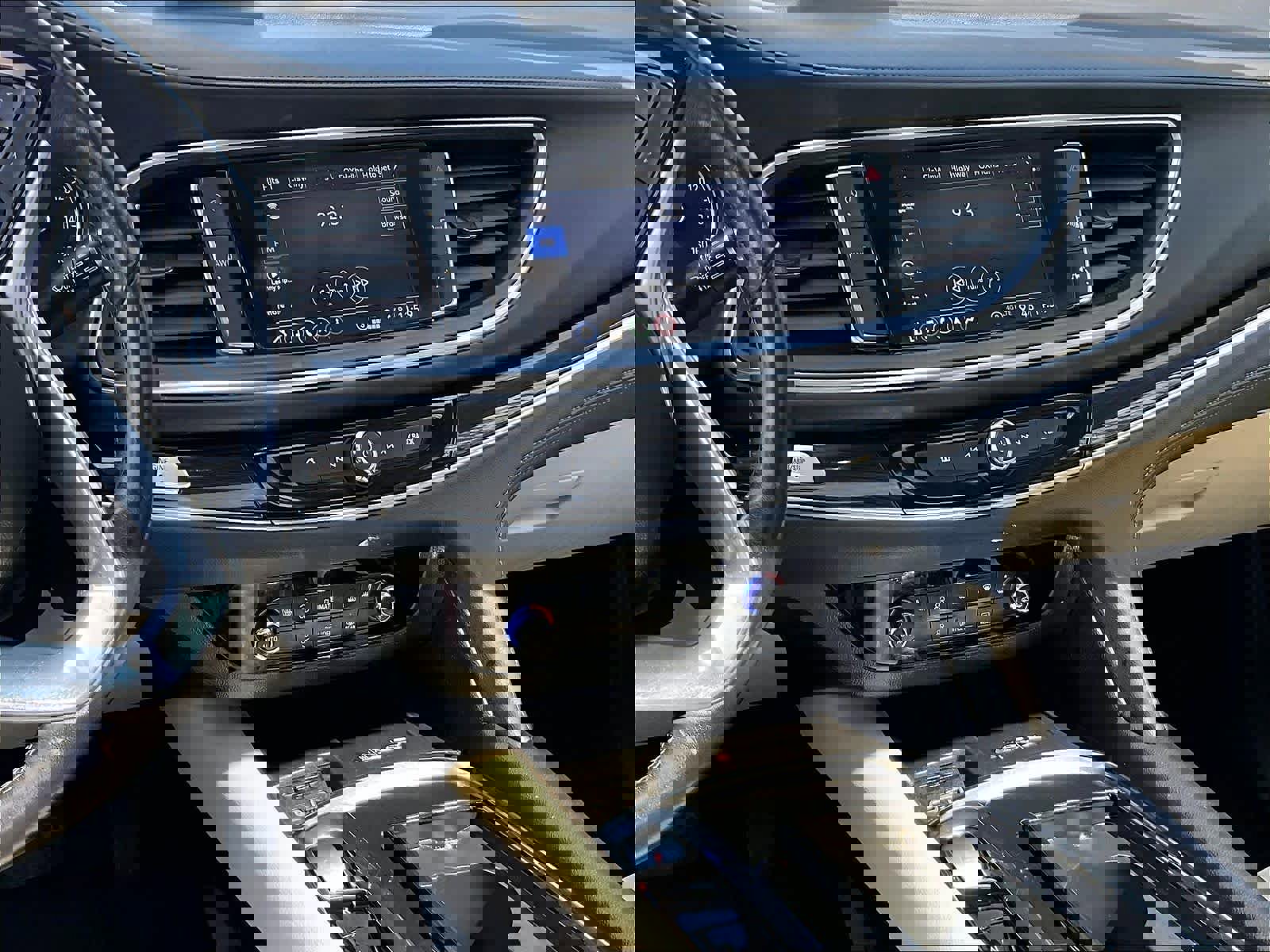 Used 2023 Buick Enclave Essence w/ Experience Buick Package AWD/4WD image 18