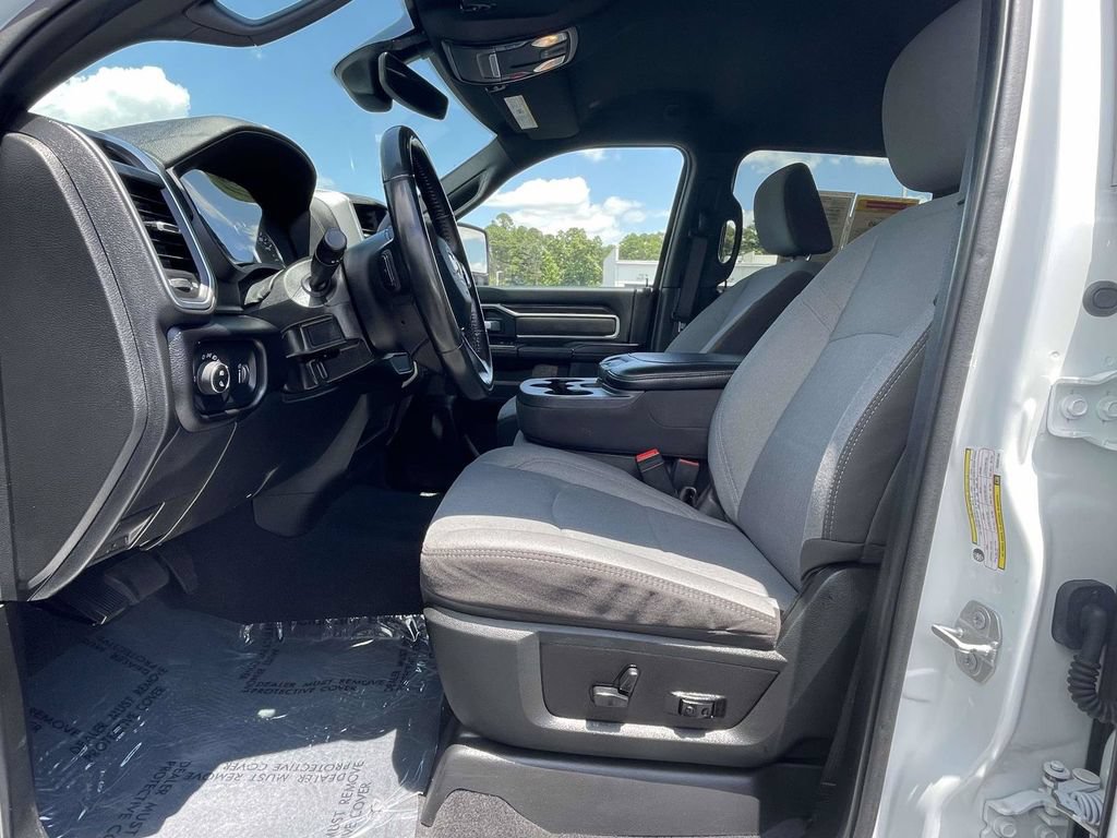 Used 2024 RAM 3500 Big Horn AWD/4WD image 18