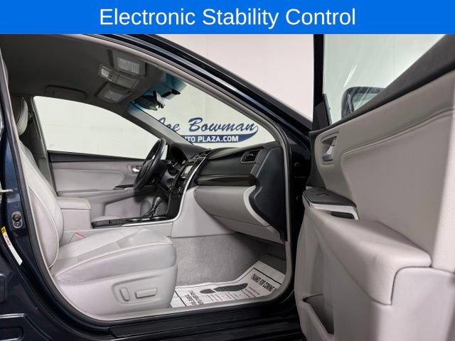 Used 2015 Toyota Camry XLE FWD image 17