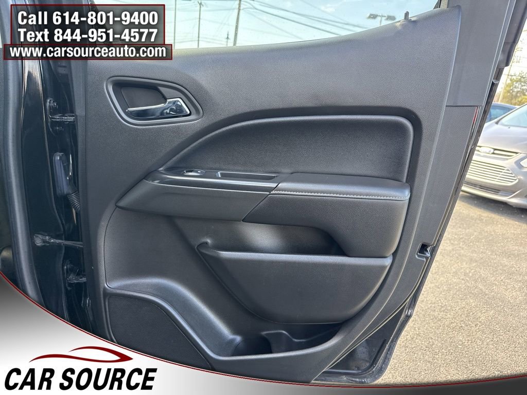 Used 2015 GMC Canyon SLT w/ Driver Alert Package image 24