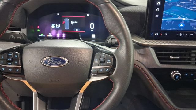 Used 2025 Ford Explorer ST-Line AWD/4WD image 11