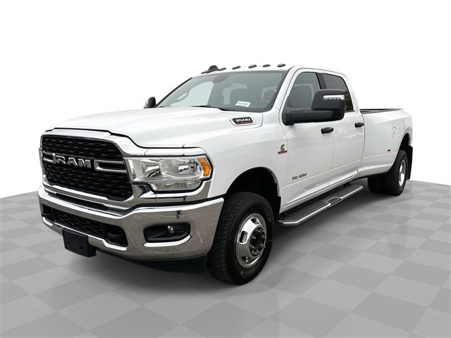 Used 2024 RAM 3500 Big Horn image 1