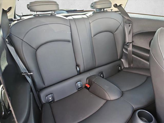 Used 2024 MINI Cooper S image 15