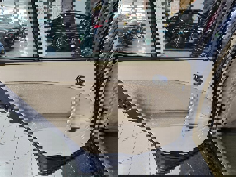 Used 2005 Saab 9-5 Arc image 11