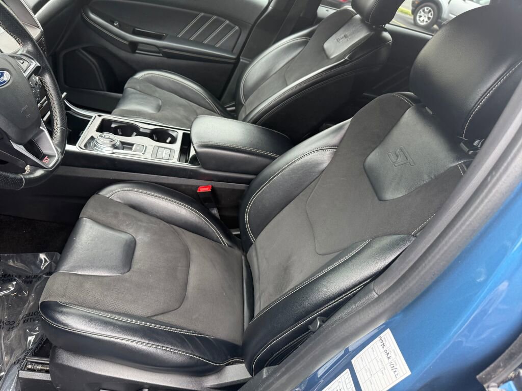 Used 2019 Ford Edge ST w/ Equipment Group 401A image 11
