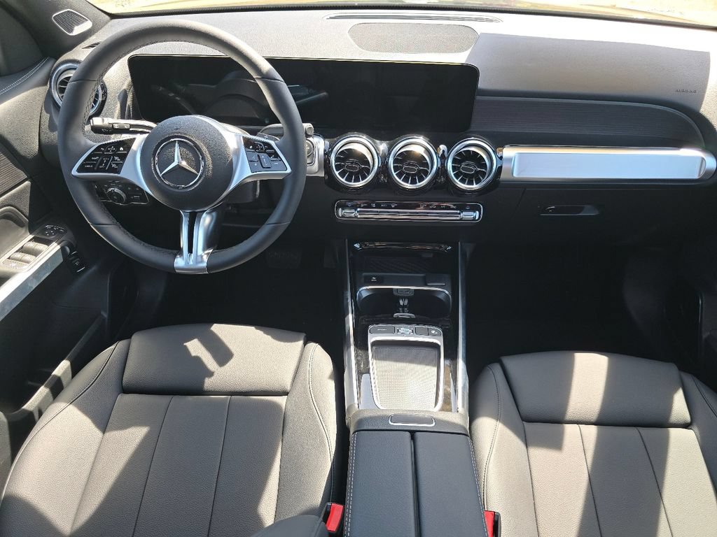 New 2026 Mercedes-Benz GLB 250 4MATIC image 21