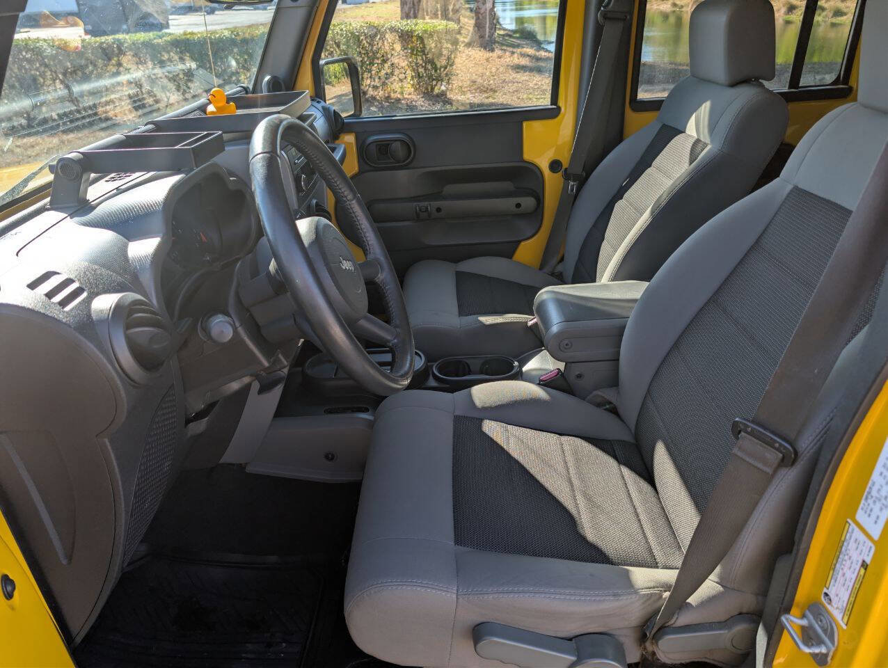 Used 2009 Jeep Wrangler Unlimited X image 14