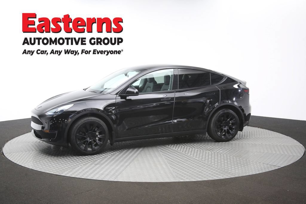 Used 2024 Tesla Model Y Long Range AWD/4WD image 52