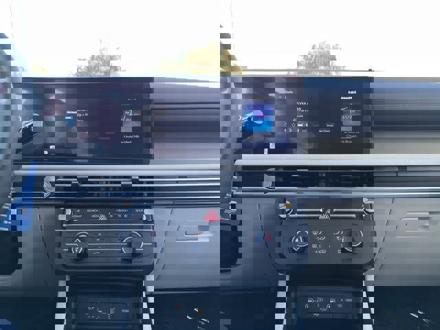 New 2026 Hyundai Tucson SE image 10