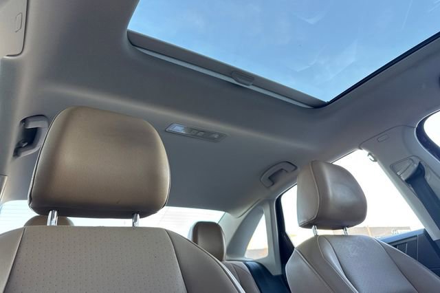 Used 2019 Volkswagen Jetta SEL FWD image 19