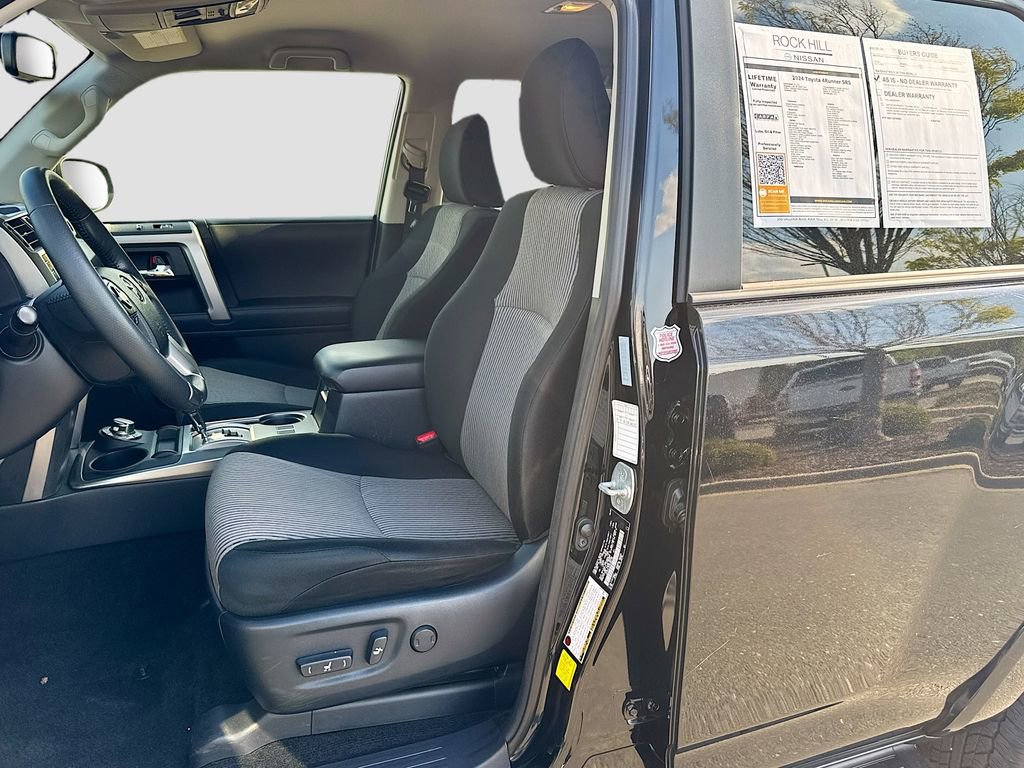 Used 2024 Toyota 4Runner SR5 image 22