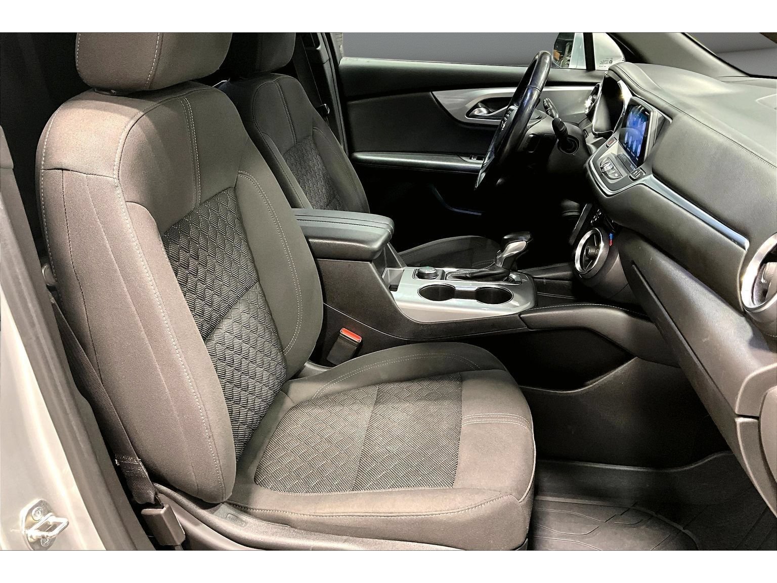 Used 2019 Chevrolet Blazer LT AWD/4WD image 45