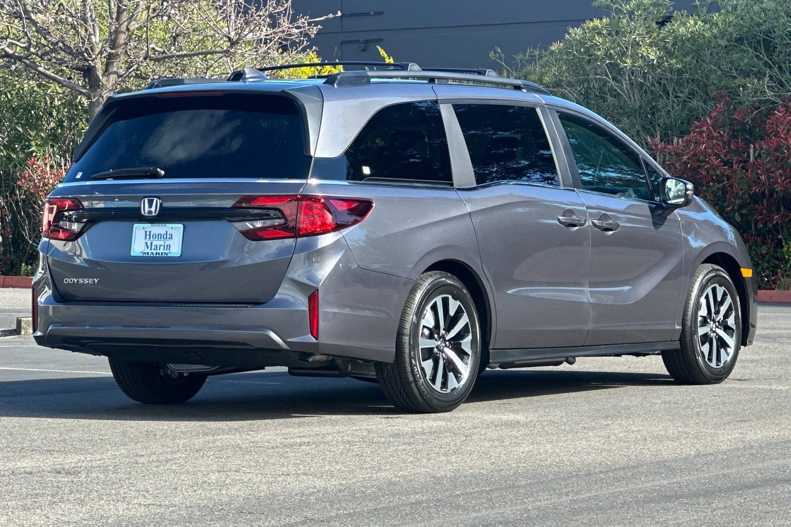New 2026 Honda Odyssey EX-L image 3