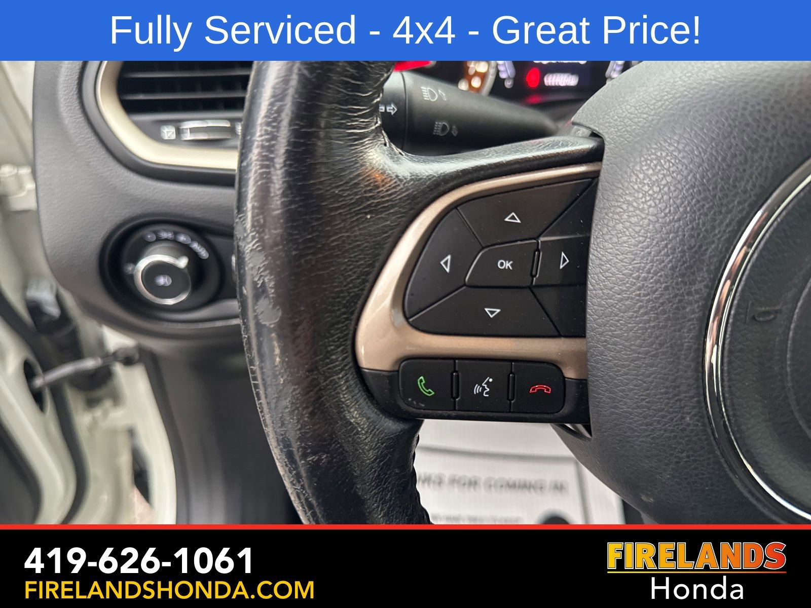 Used 2017 Jeep Renegade Latitude w/ Popular Equipment Group image 16