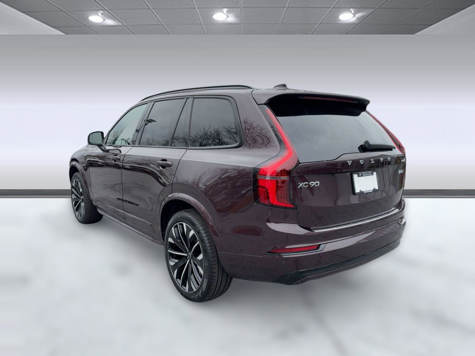 New 2026 Volvo XC90 B6 Ultra w/ Protection Package image 3
