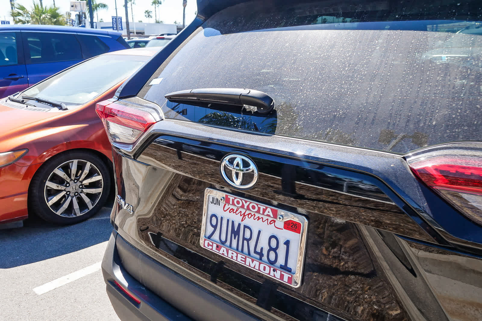 Used 2025 Toyota RAV4 LE image 15