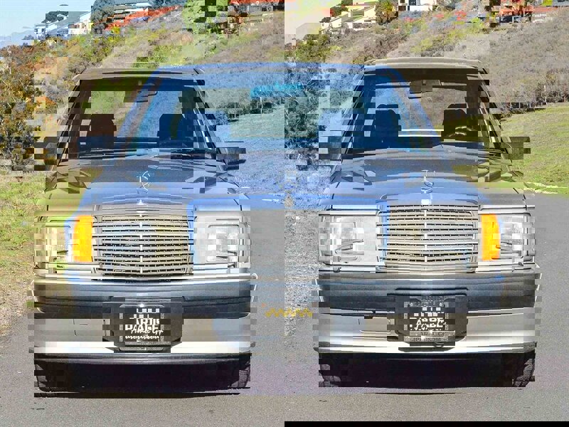 Used 1987 Mercedes-Benz 190 E 2.3-16 image 3