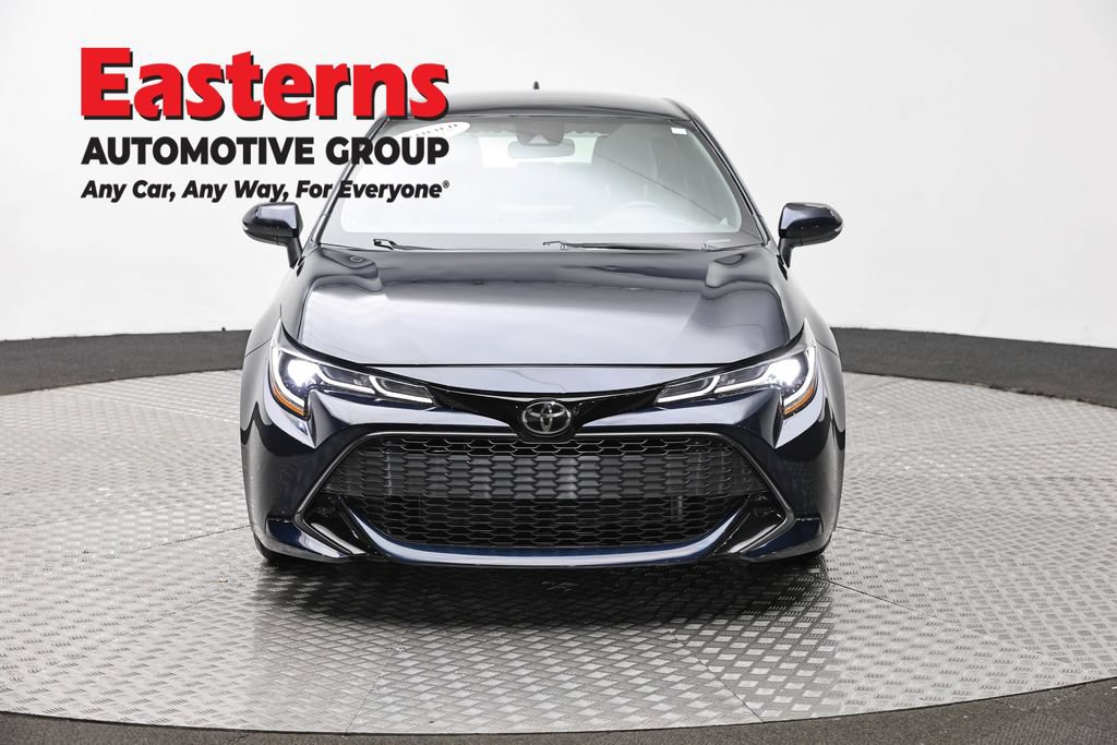 Used 2022 Toyota Corolla SE FWD image 2