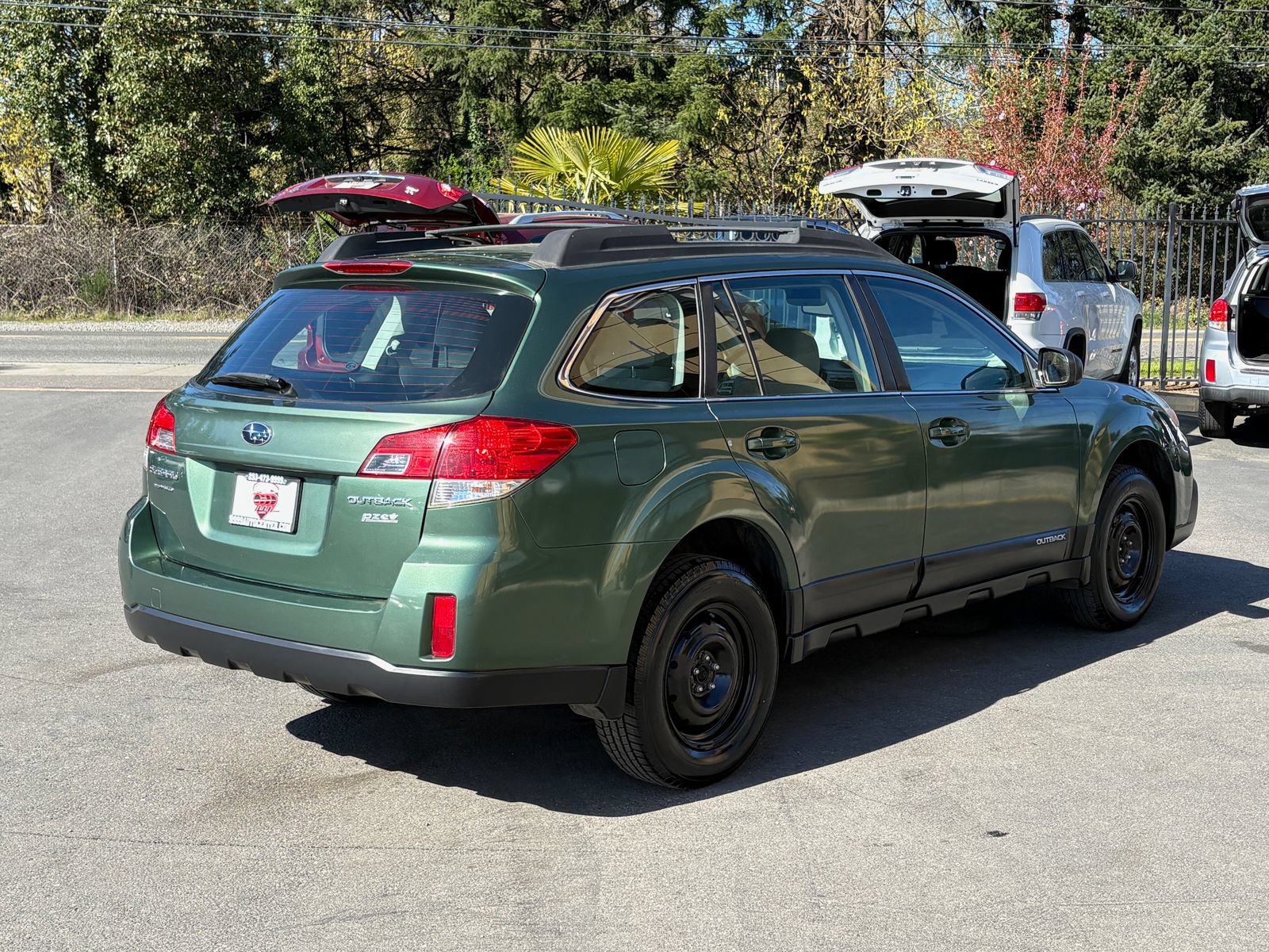 Used 2014 Subaru Outback 2.5i AWD/4WD image 10