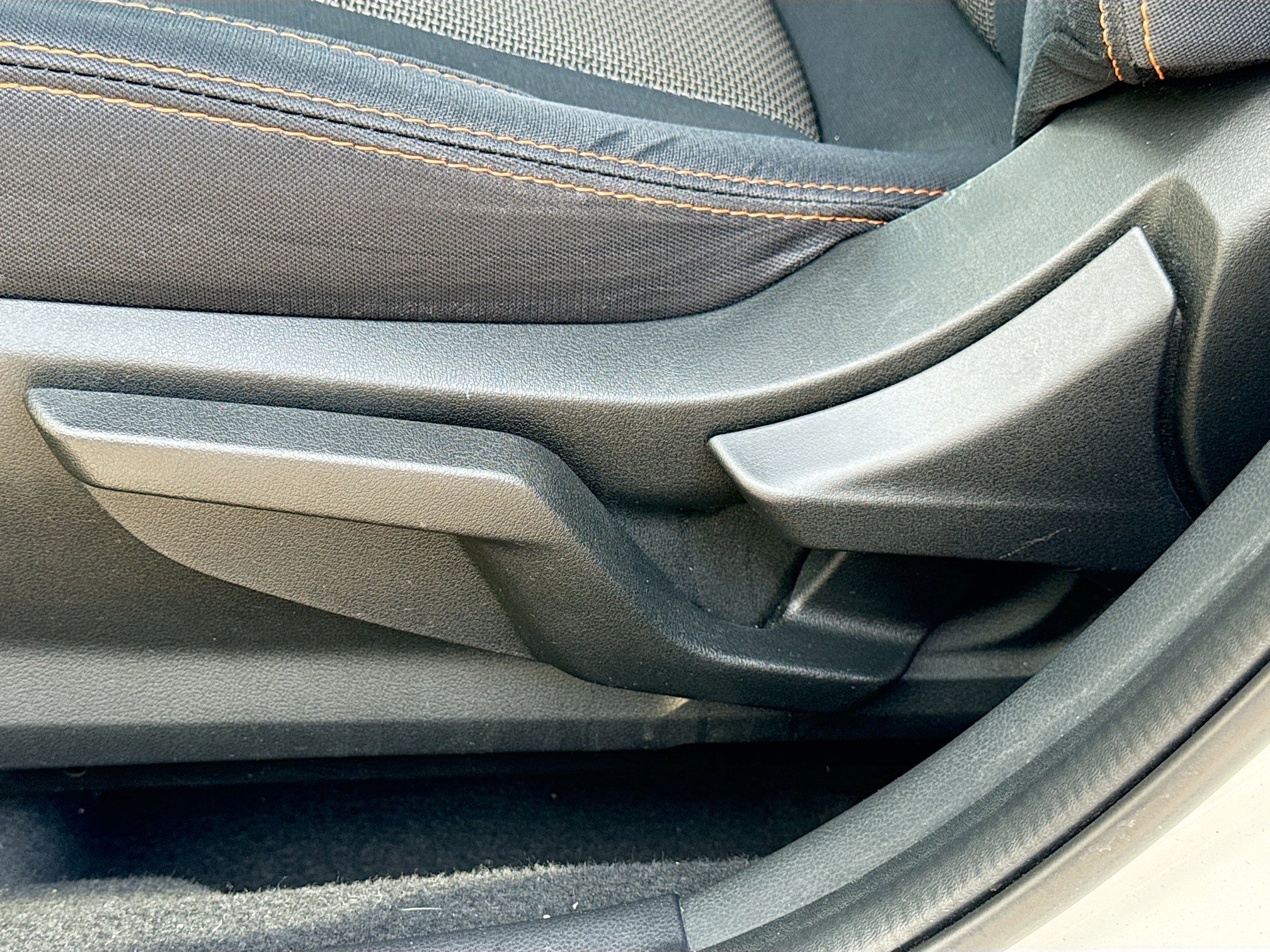 Used 2019 Subaru Crosstrek 2.0i Premium image 23