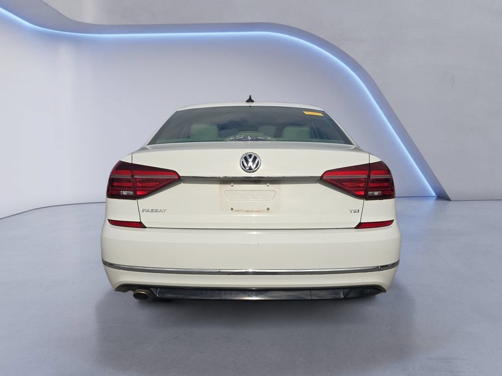 Used 2017 Volkswagen Passat 1.8T R-Line FWD image 6